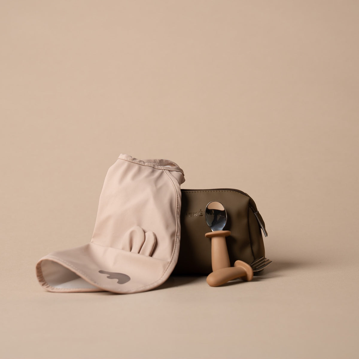 Travel feeding kit bib, storage case and toddler spoon